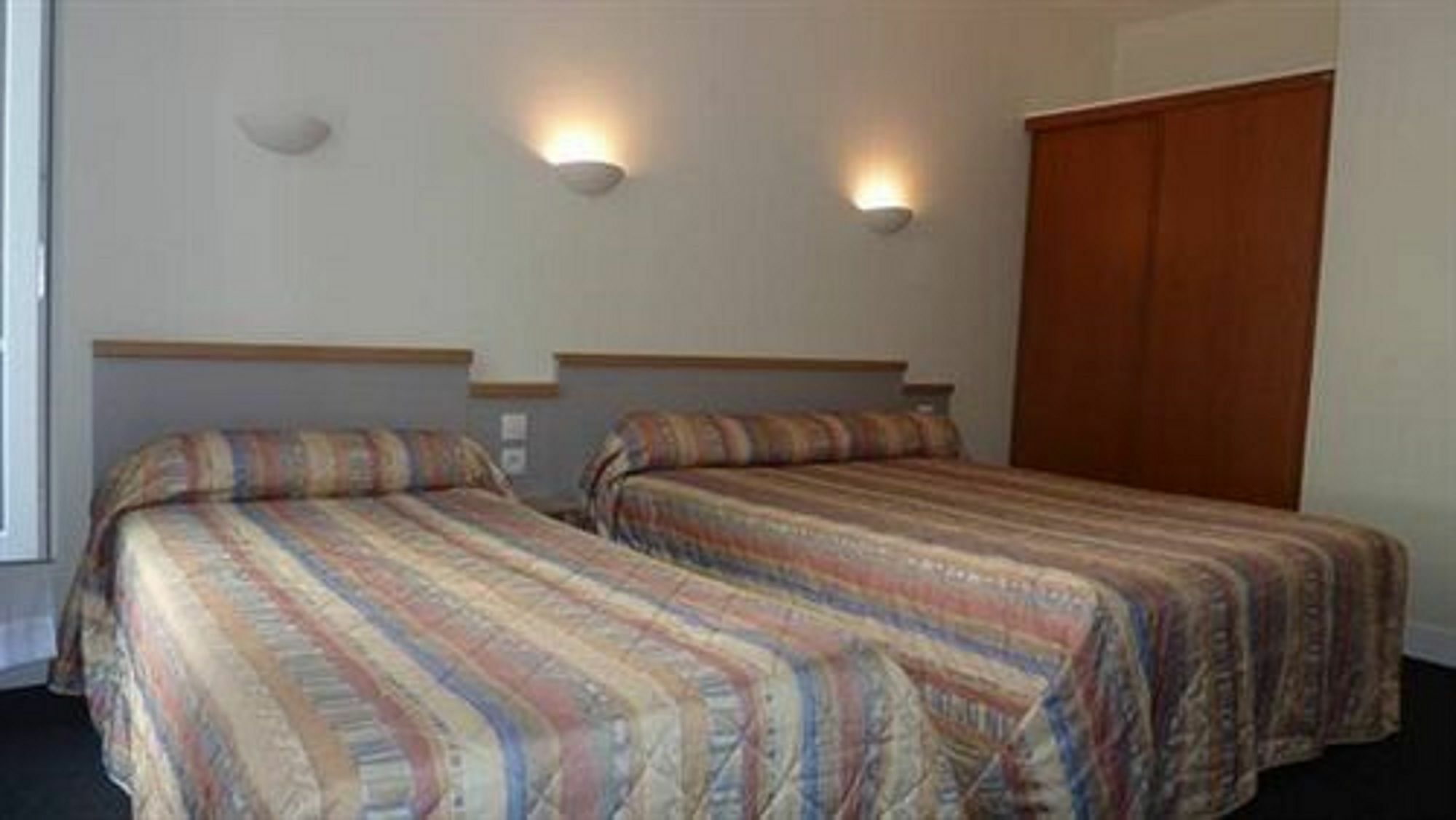פריז Hotel Des Vosges מראה חיצוני תמונה